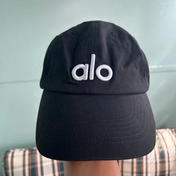 ALO Yoga | Accessories | Alo Yoga Black Cap | Poshmark display picture 1